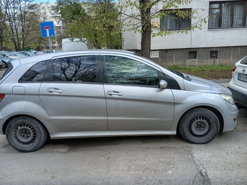 Mercedes-Benz B 200, снимка 5 - Автомобили и джипове - 52249423