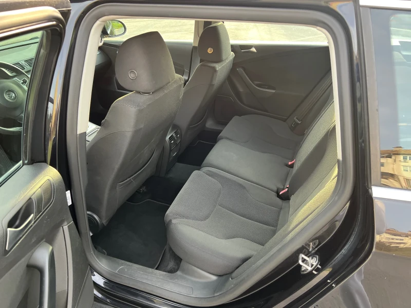 VW Passat 2.0TDI-DSG, снимка 8 - Автомобили и джипове - 52933319