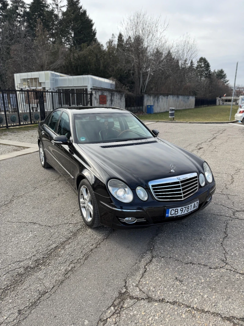 Mercedes-Benz E 300 Elegance, снимка 3 - Автомобили и джипове - 53131957