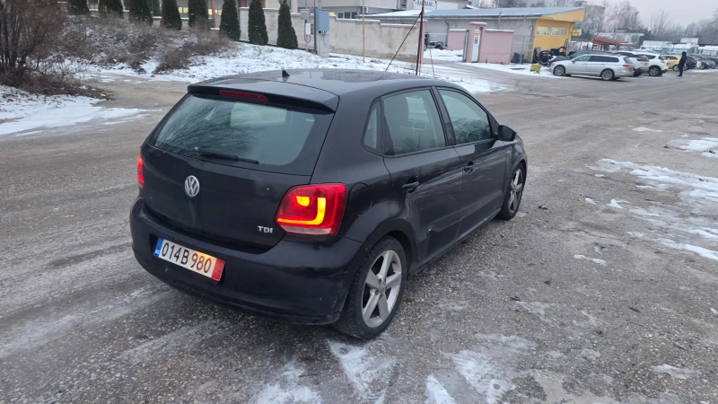 VW Polo 1.6tdi, снимка 14 - Автомобили и джипове - 53181749