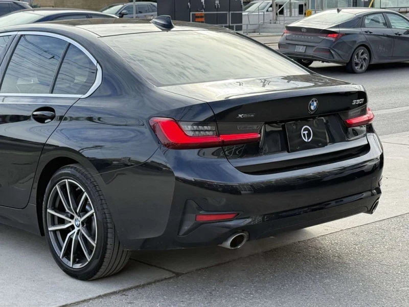 BMW 330 | PREMIUM PKG | PANO | CARPLAY | , снимка 12 - Автомобили и джипове - 53230467