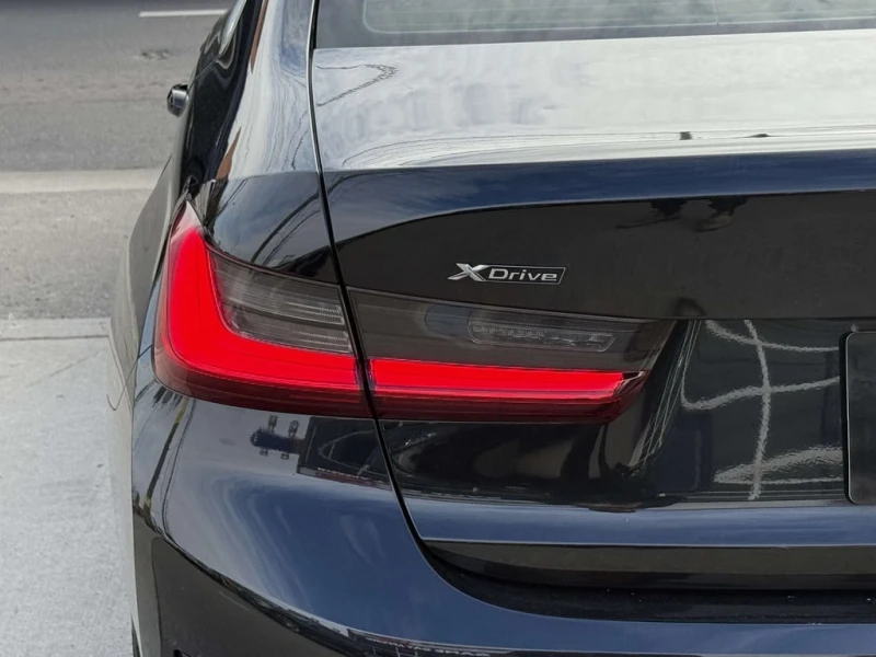 BMW 330 | PREMIUM PKG | PANO | CARPLAY | , снимка 11 - Автомобили и джипове - 53230467