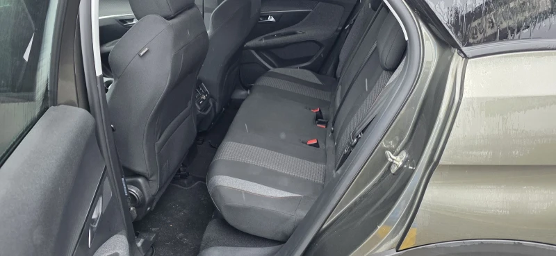 Peugeot 3008 1.5 Hdi-Active-130hp-Euro 6, снимка 16 - Автомобили и джипове - 53581914