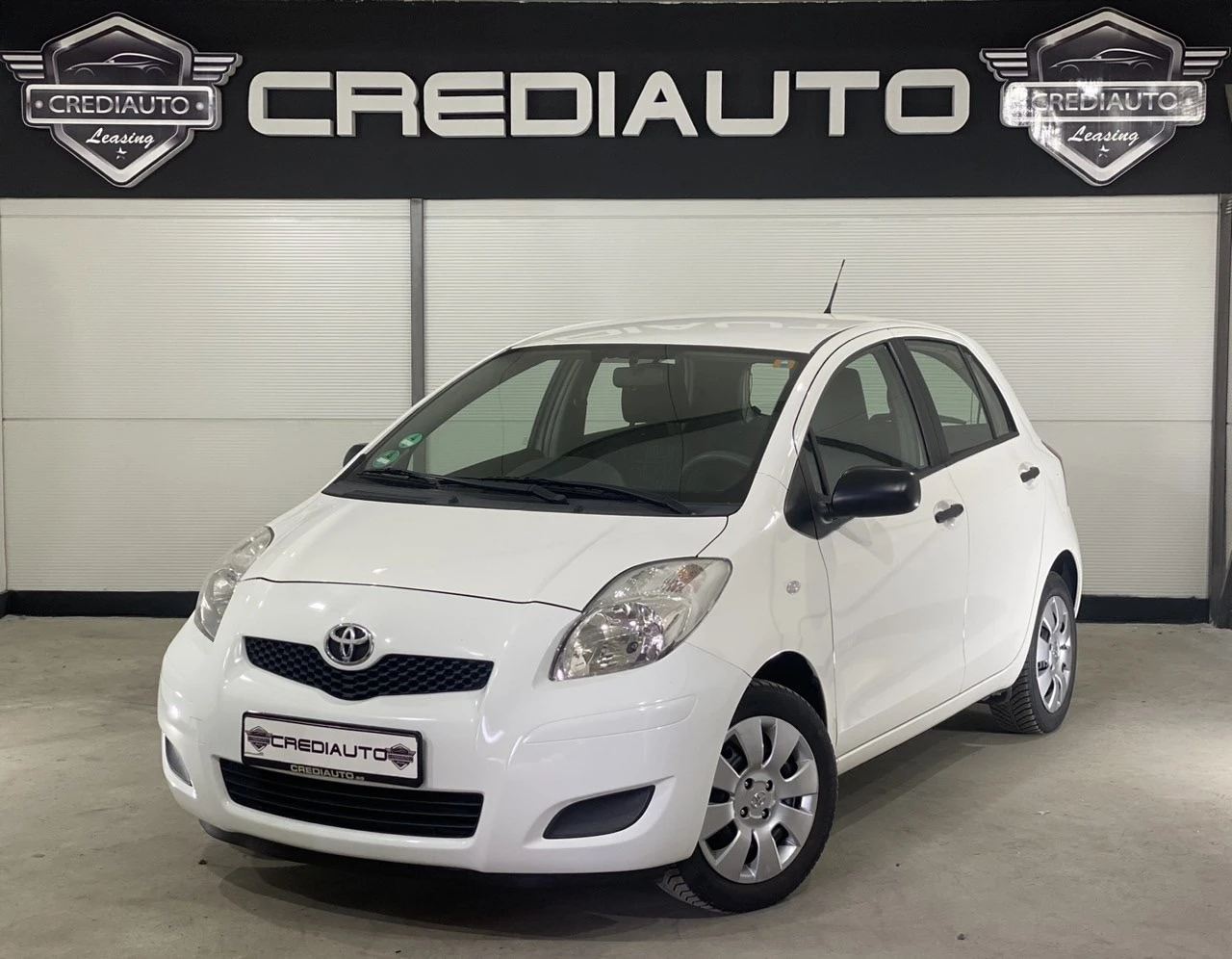 Toyota Yaris 1.0, снимка 1