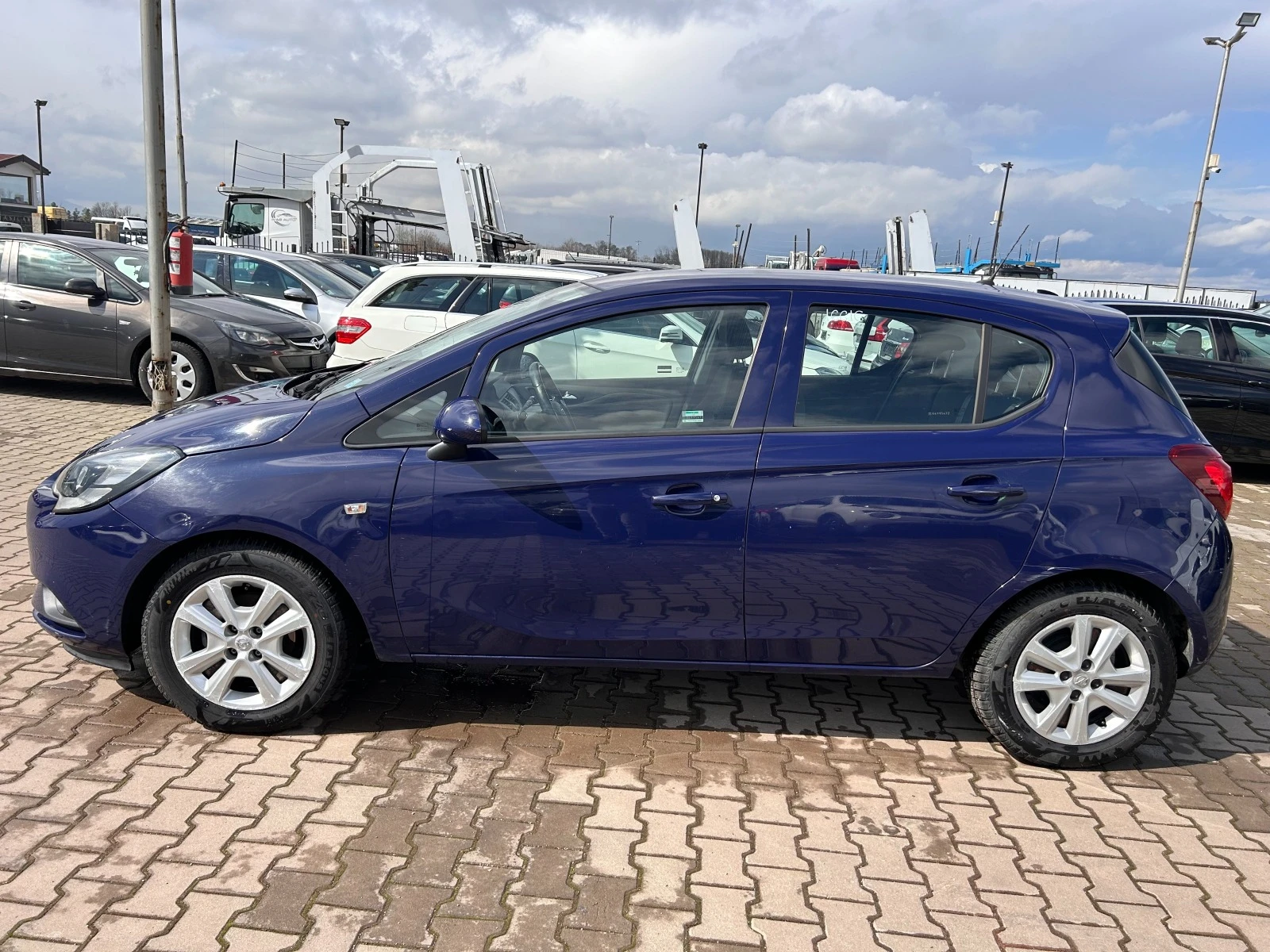 Opel Corsa 1.4GAZ EURO 6 ЛИЗИНГ - изображение 9