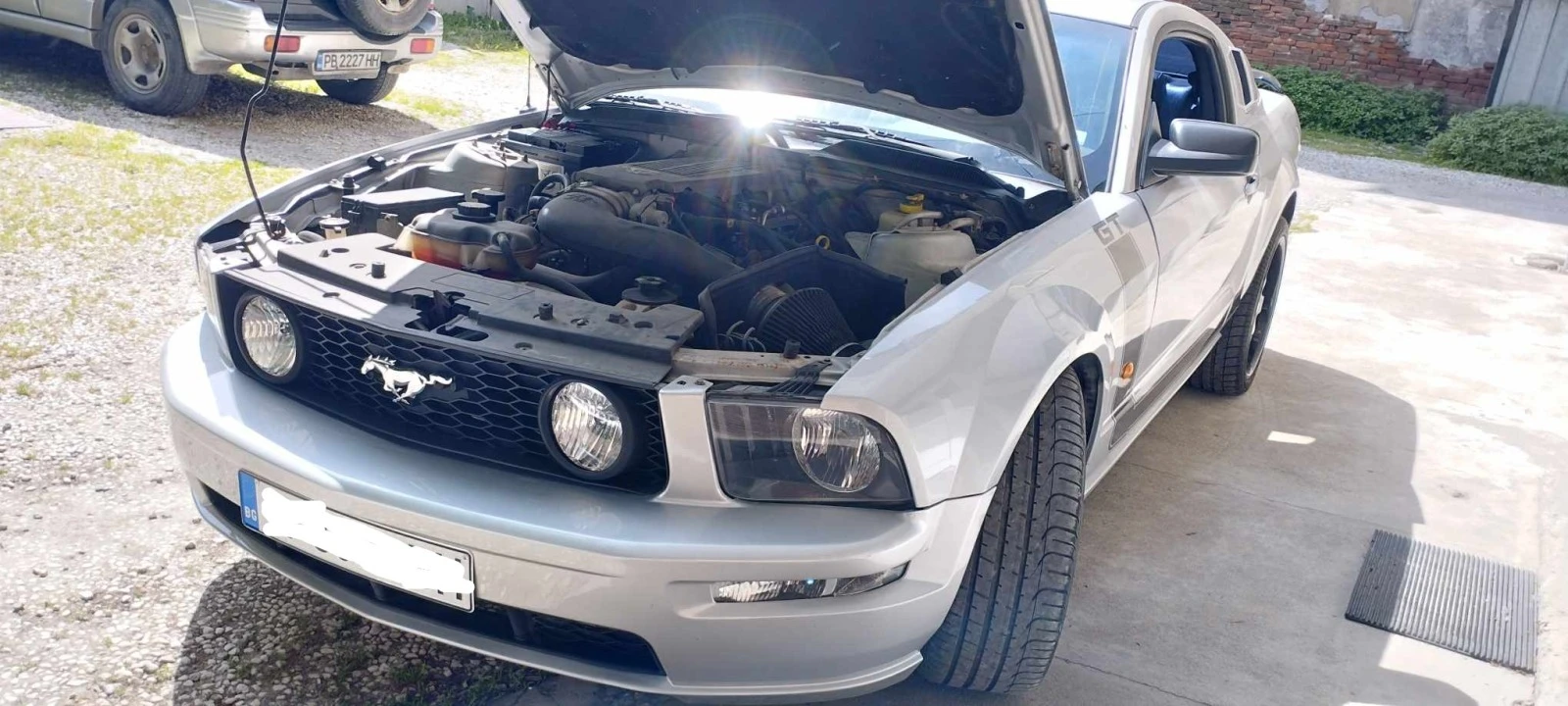 Ford Mustang 4.6 V8 GT газ/бензин - изображение 4