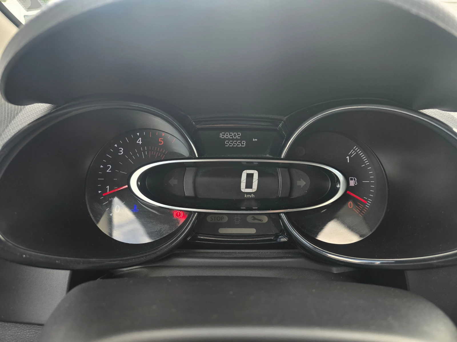 Renault Clio 1.5 dCi | Mobile.bg — изображение 11