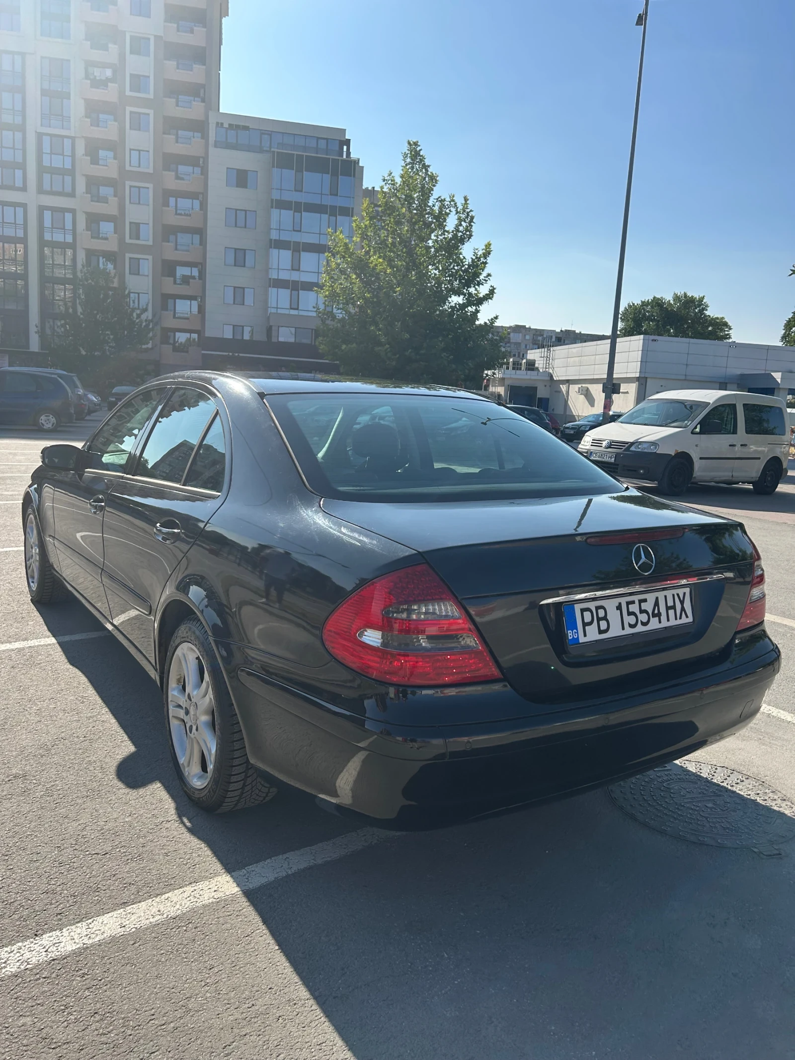 Mercedes-Benz E 220  - изображение 5