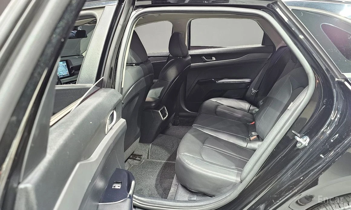 Kia K5 2.0 LPI TRENDY * НАЙ-ДОБРА ЦЕНА В БЪЛГАРИЯ*  - изображение 10