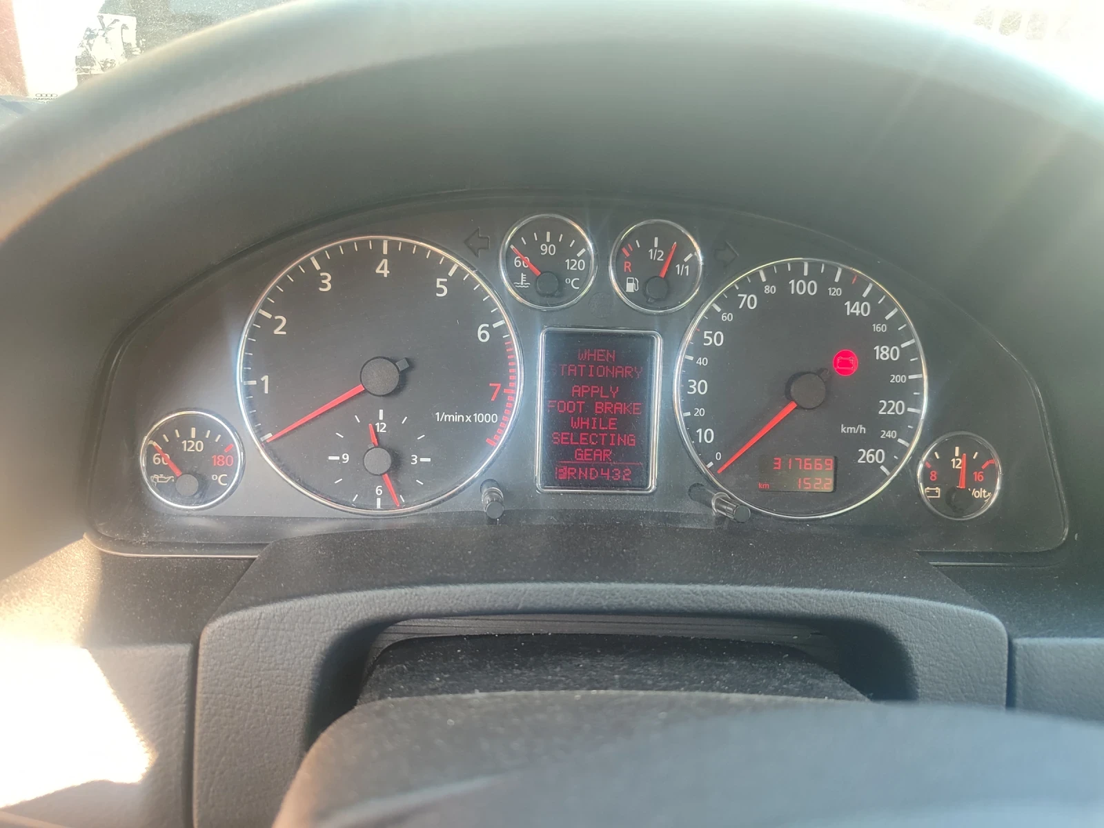 Audi A6  - изображение 4