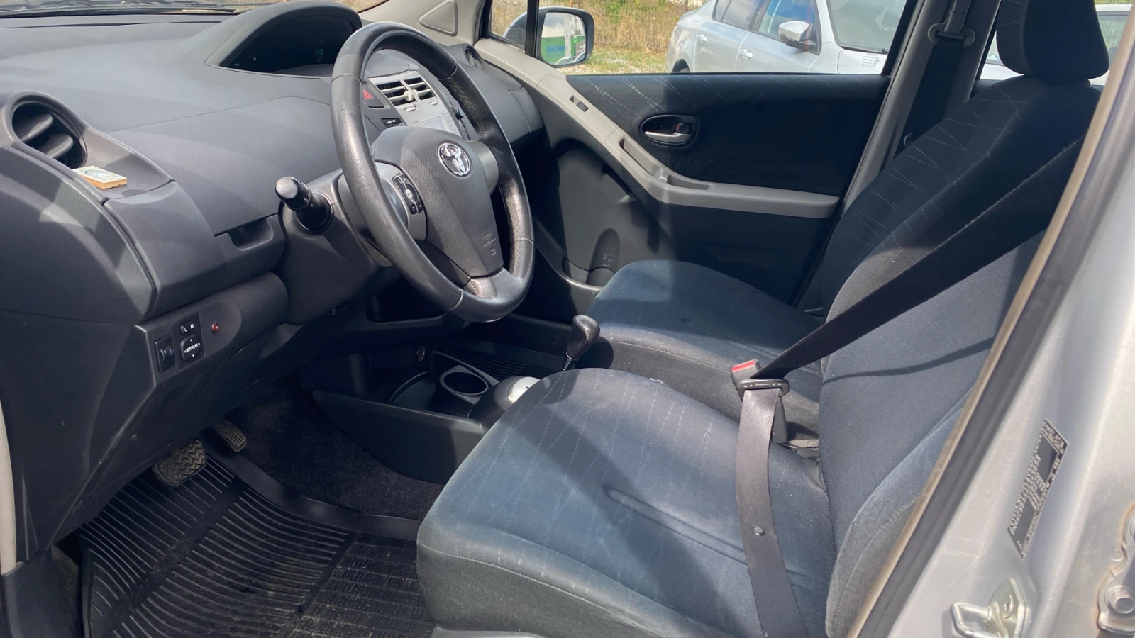 Toyota Yaris 1.3 VVT-i AT | Mobile.bg   14