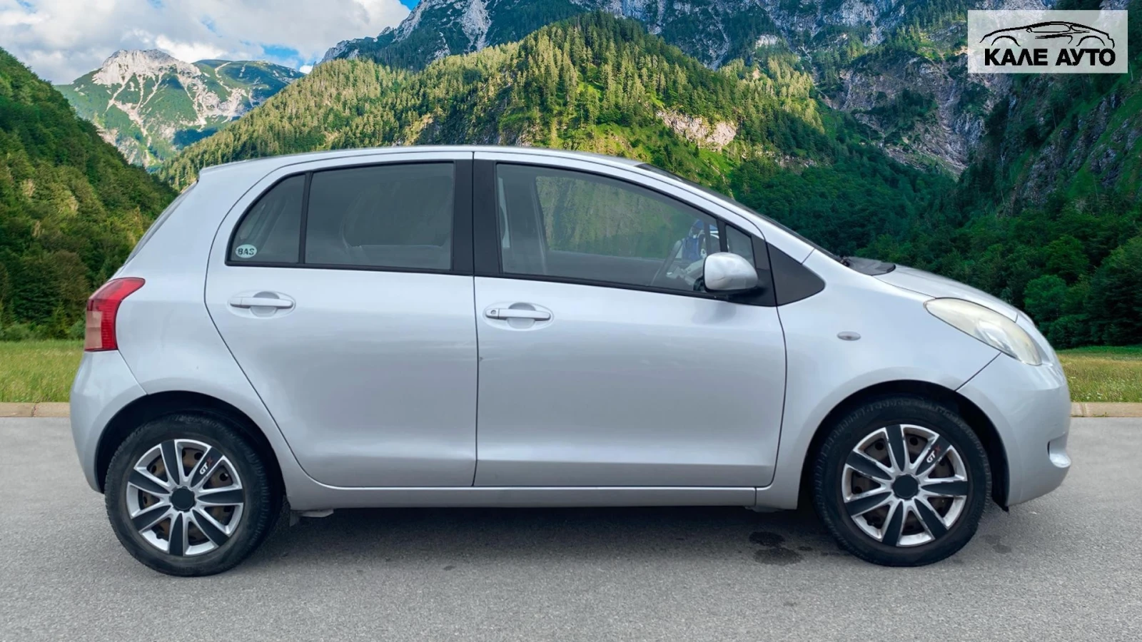 Toyota Yaris 1.3 VVT-i AT - изображение 8
