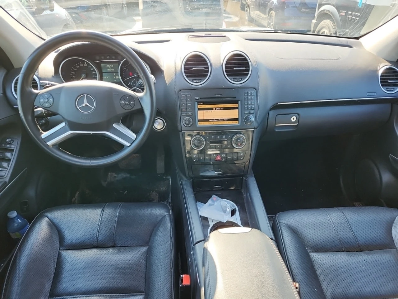 Mercedes-Benz ML 550 4M* AMG* FULL* Обдух* Подгрев* Въздух* Keyless*  - изображение 6