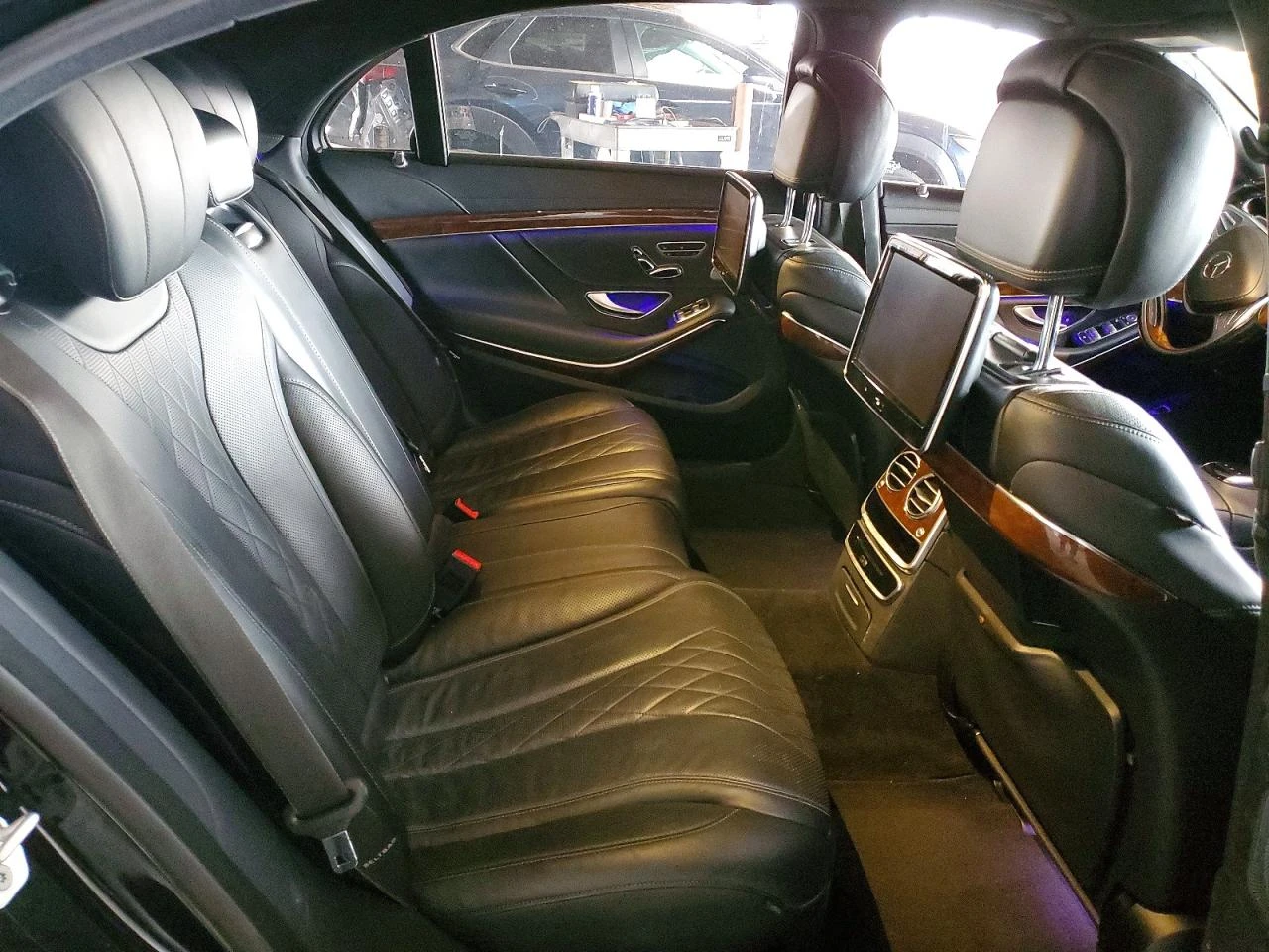 Mercedes-Benz S 550 4.6l 4Matic - изображение 10