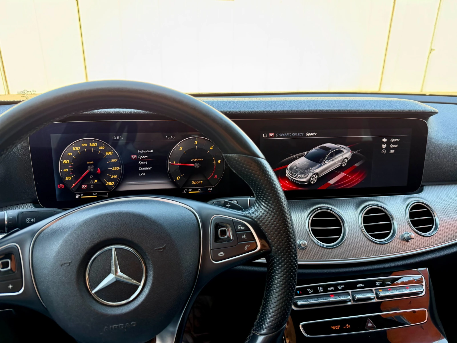 Mercedes-Benz E 220 CDI DIGITAL HEAD UP 9G, снимка 13 - Автомобили и джипове - 53839510