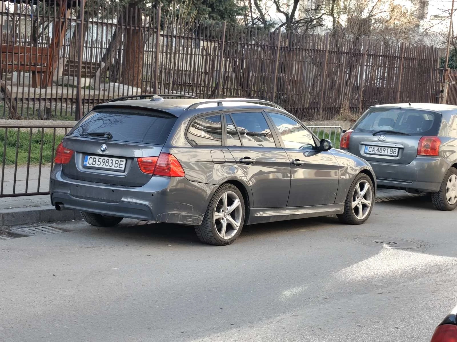 BMW 320 Сменена верига, снимка 16 - Автомобили и джипове - 53840548