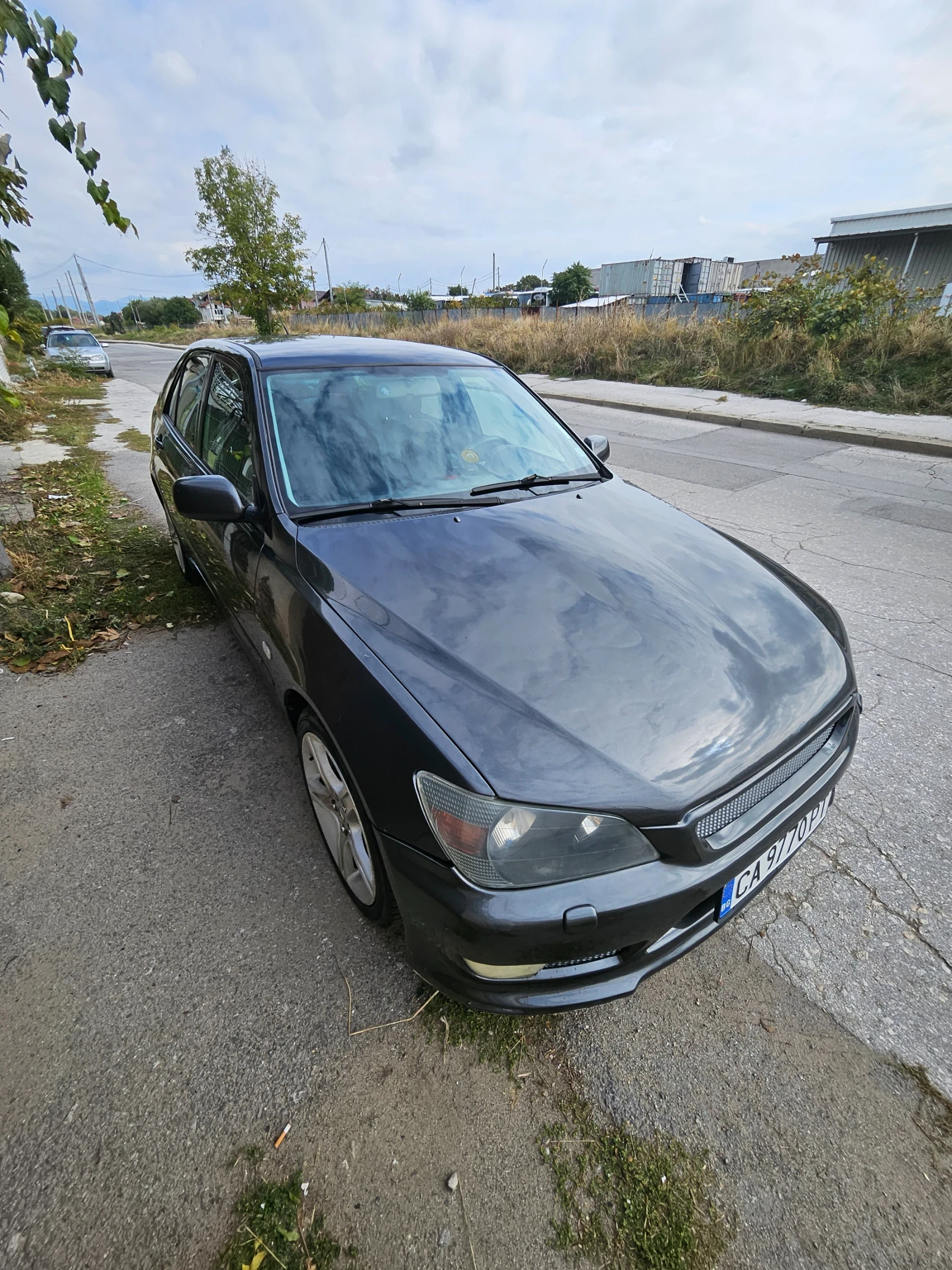 Lexus IS 200, снимка 3 - Автомобили и джипове - 53885023