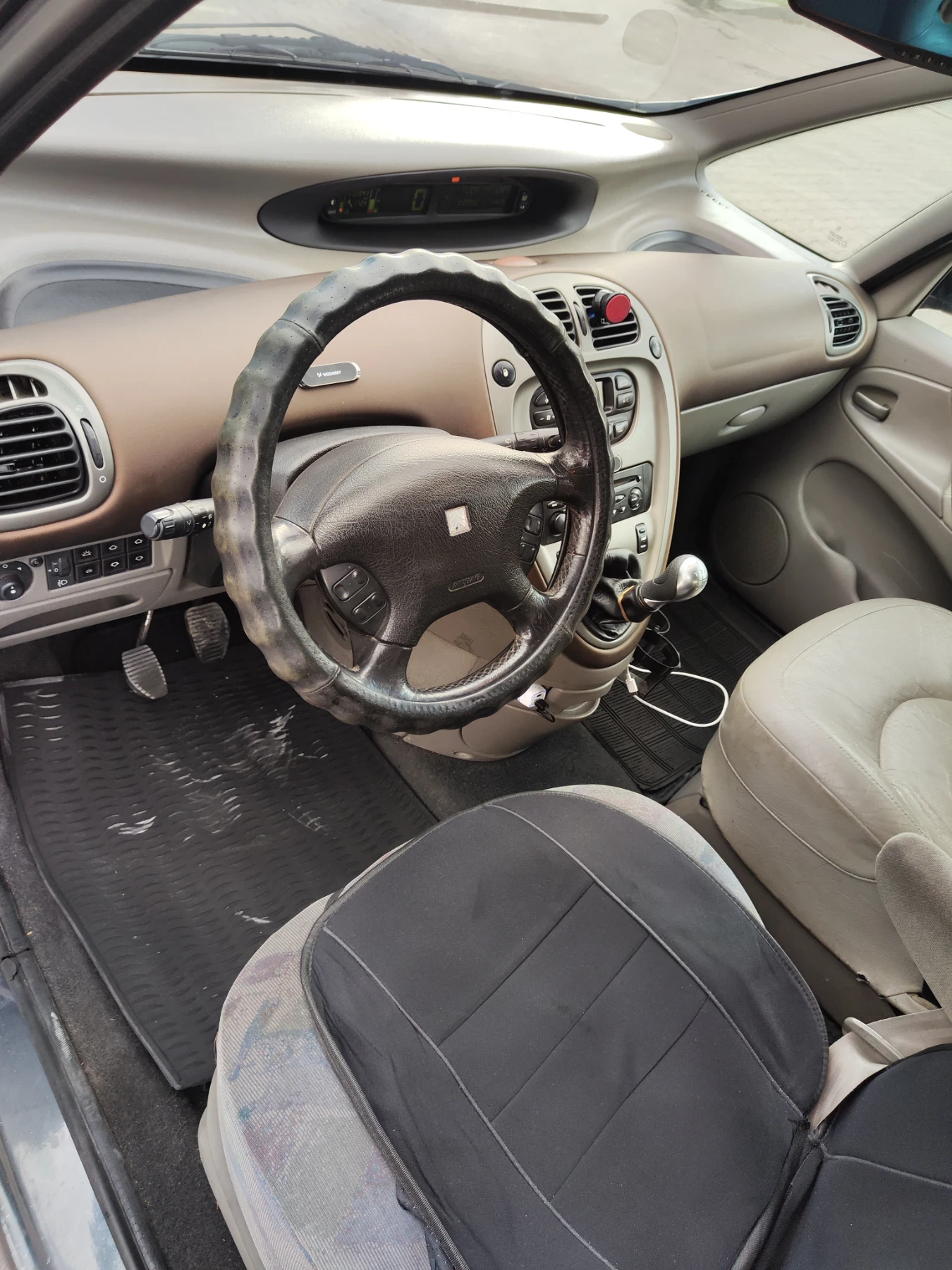 Citroen Xsara picasso, снимка 11 - Автомобили и джипове - 54162715