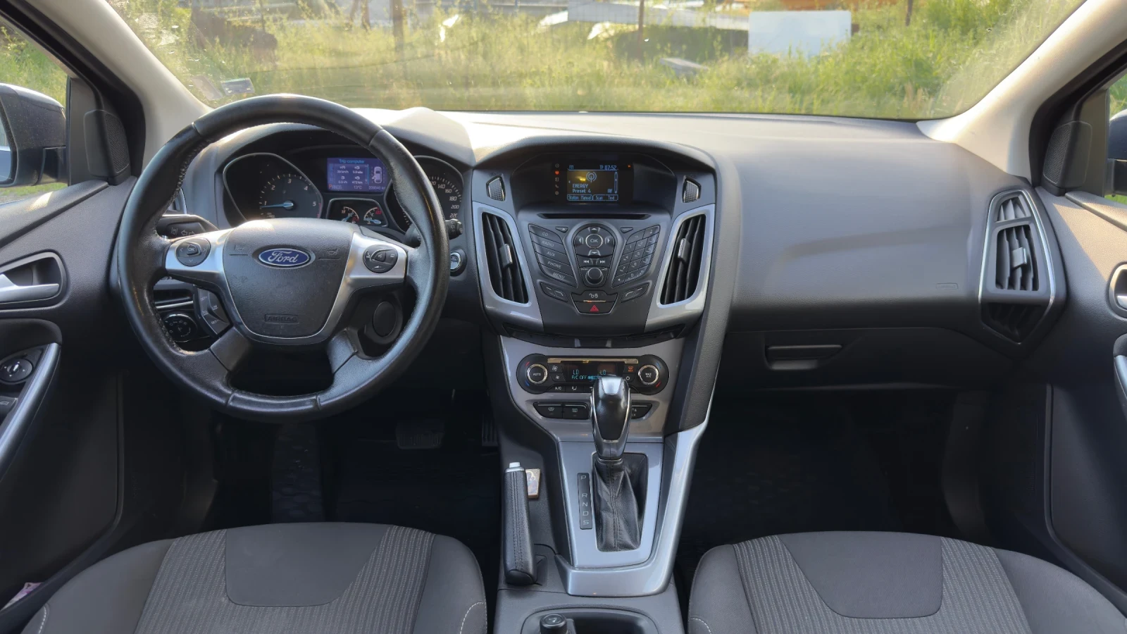 Ford Focus 2.0 tdci, 115 к.с., автоматик, снимка 13 - Автомобили и джипове - 54664649