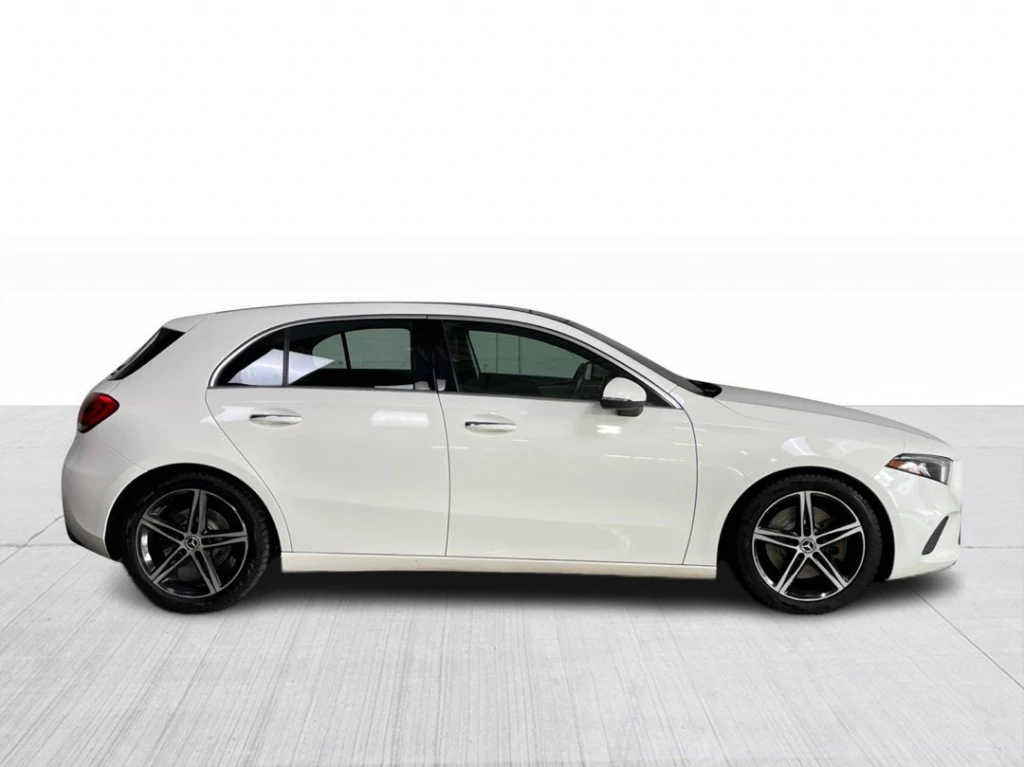 Mercedes-Benz A 250 4MATIC, снимка 8 - Автомобили и джипове - 54778069