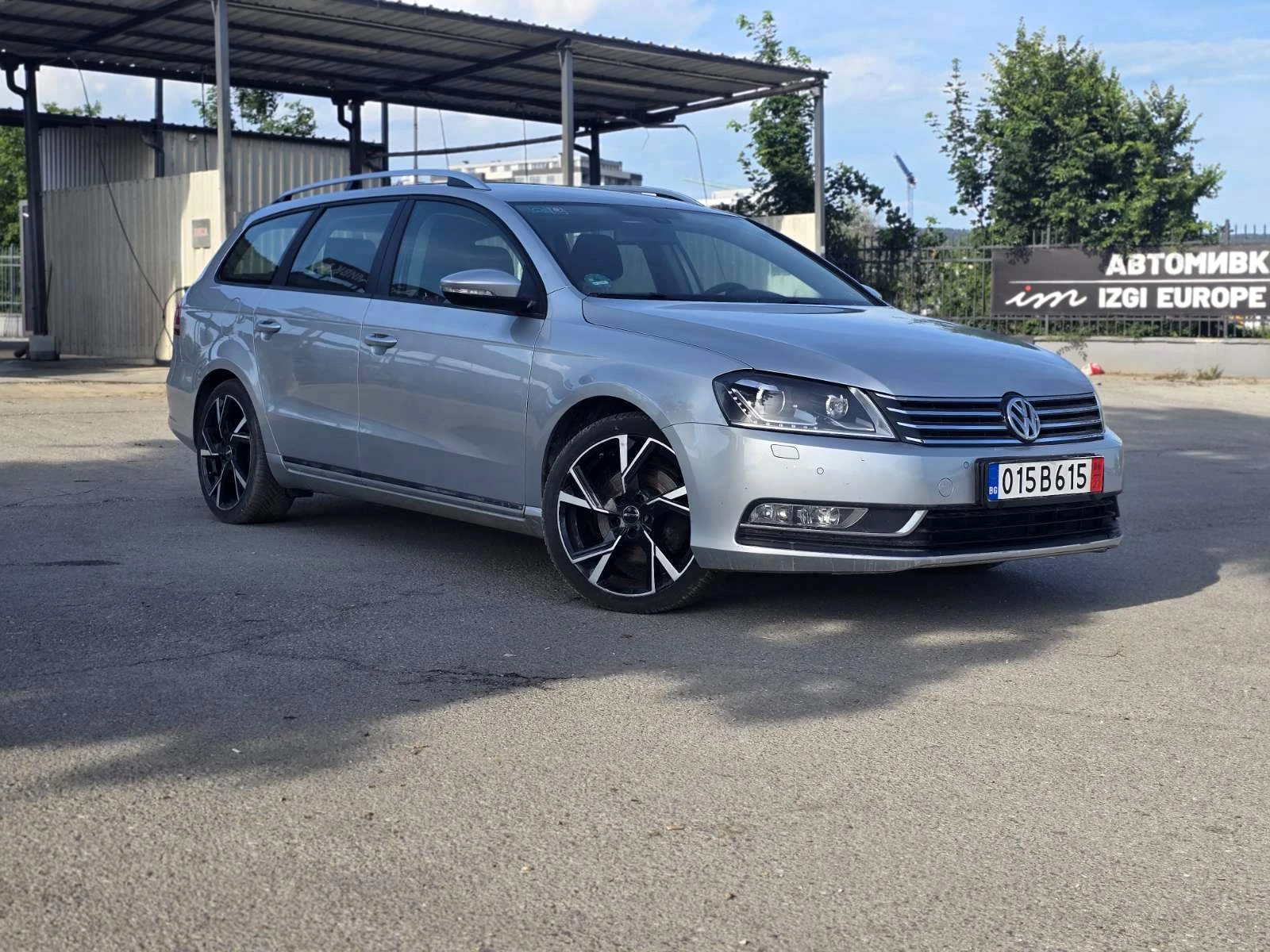 VW Passat 2.0TDI/LED/NAVI, снимка 3 - Автомобили и джипове - 54824000