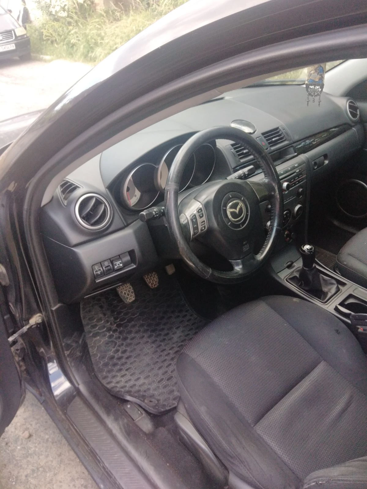 Mazda 3, снимка 7 - Автомобили и джипове - 54834034