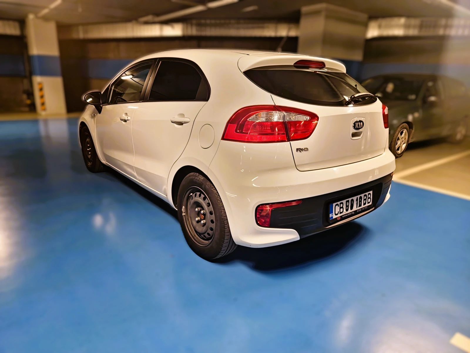 Kia Rio 1.4, снимка 4 - Автомобили и джипове - 55012671