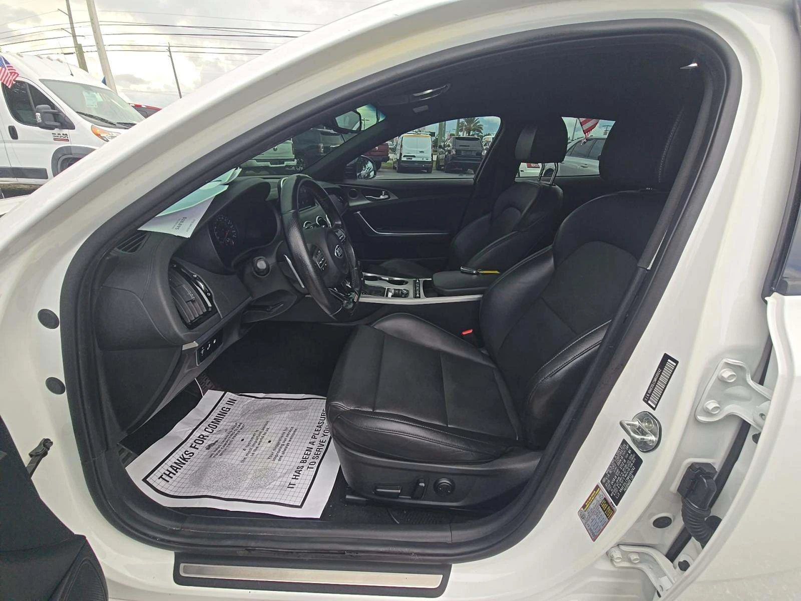Kia Stinger GT Turbo, снимка 12 - Автомобили и джипове - 56099487