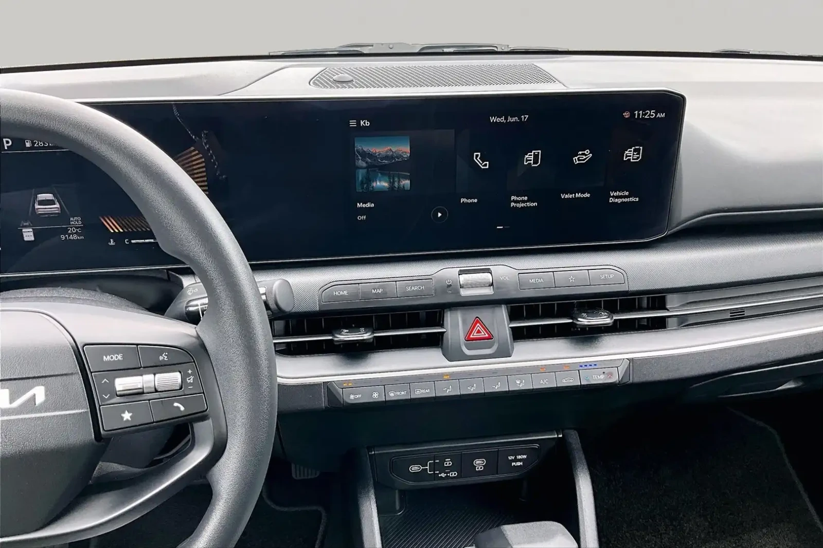 Kia K4 LX Low Km Heated Seats Carplay, снимка 5 - Автомобили и джипове - 56213920