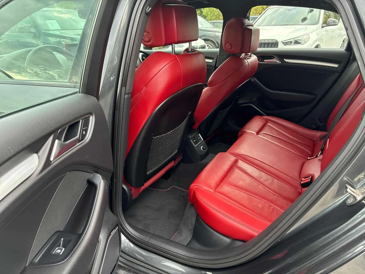 Audi S3 Technik | CARFAX | ��������������� | Mobile.bg � ����������� 10