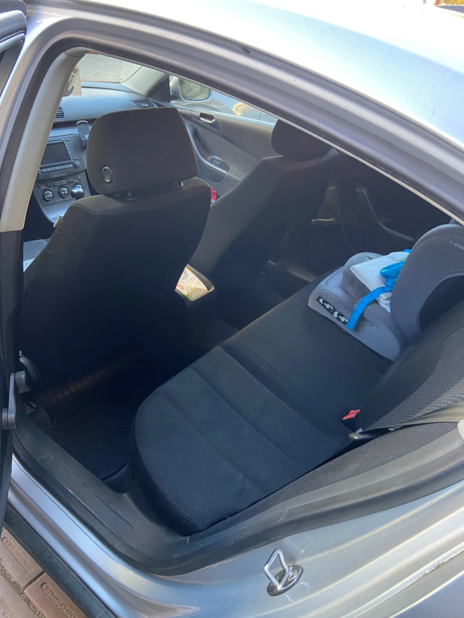 VW Passat B6, снимка 7 - Автомобили и джипове - 56452725