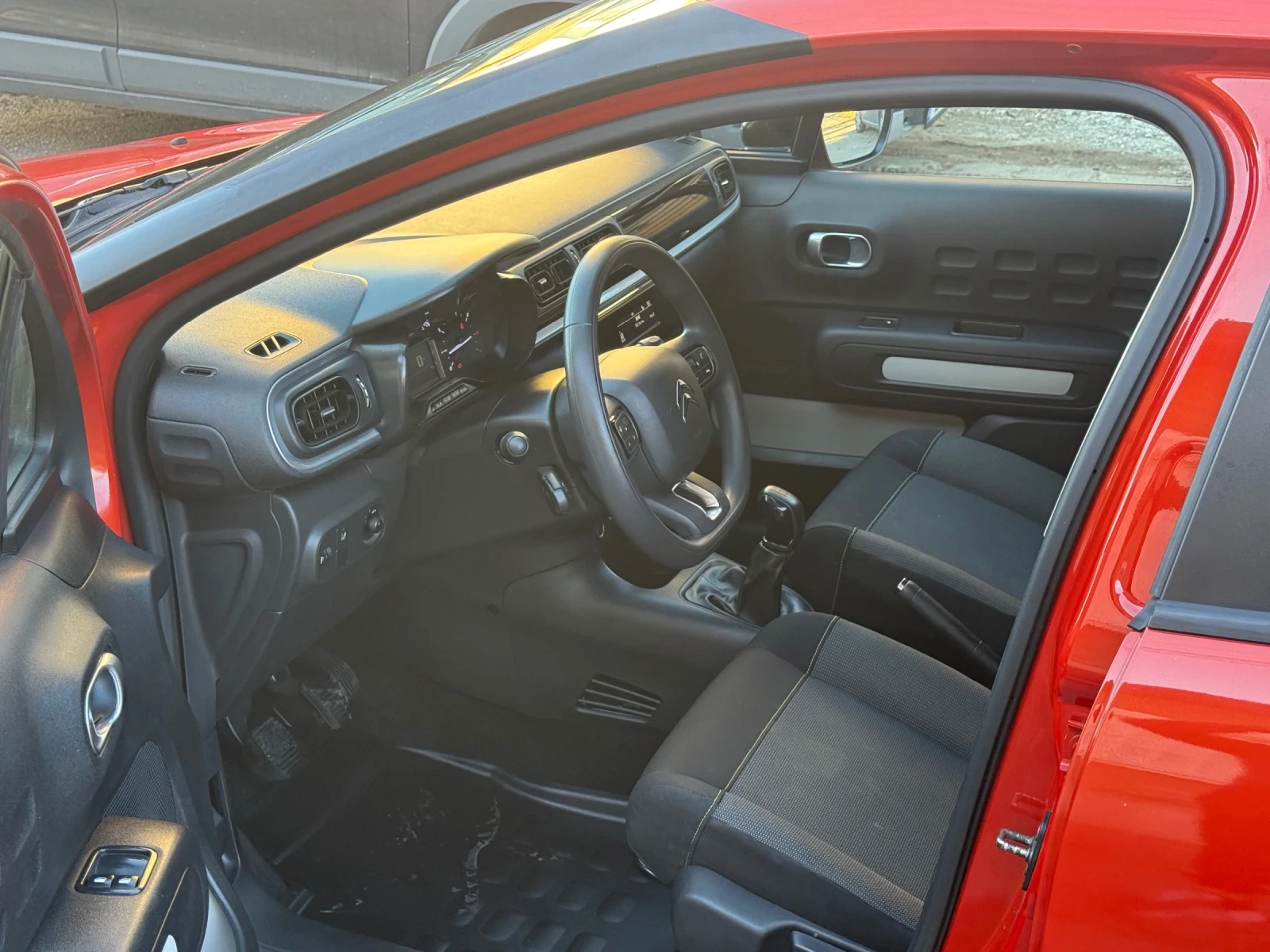Citroen C3 1.2 I 68k.c. ������!!! | Mobile.bg � ����������� 11