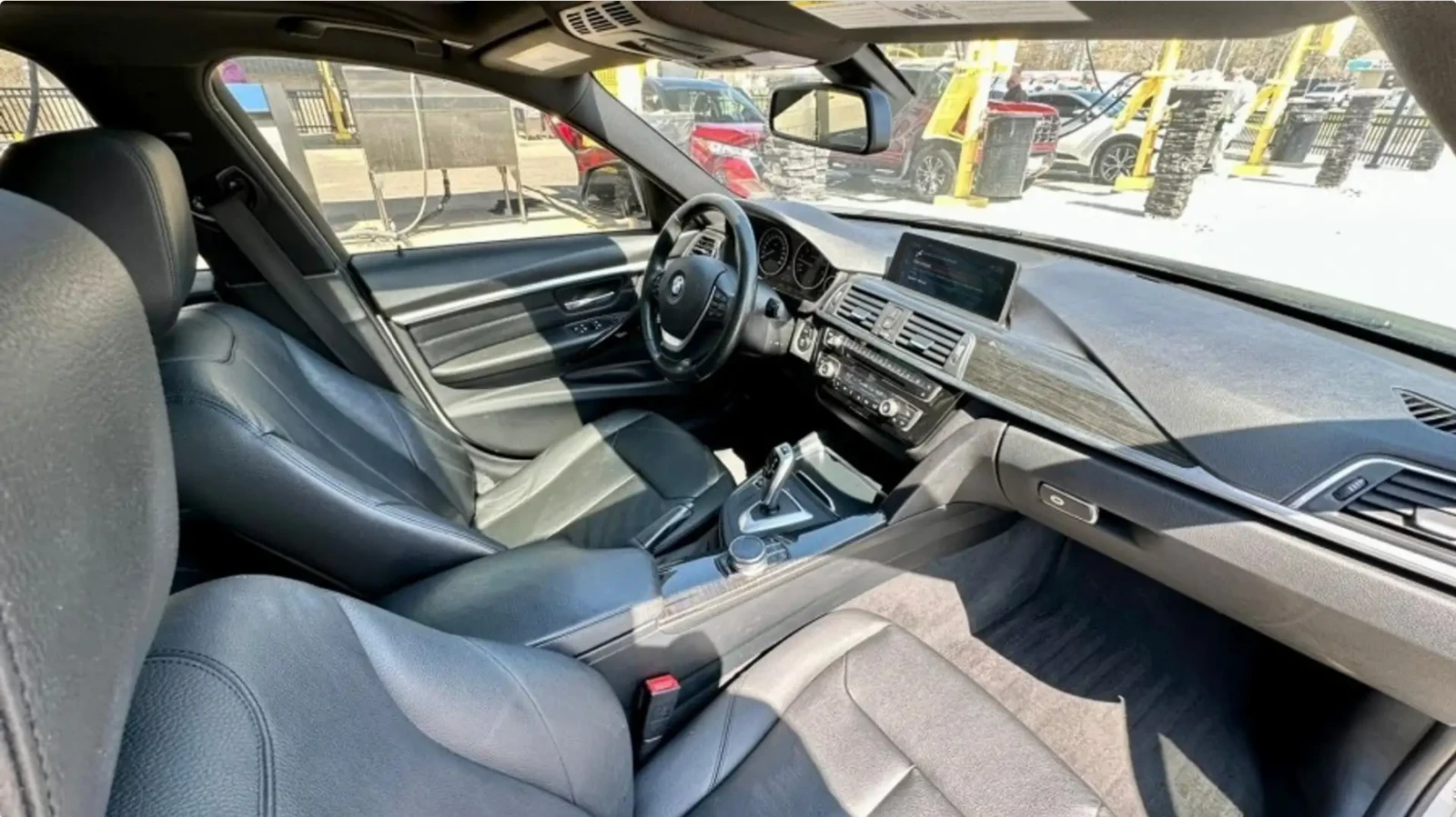 BMW 330 XDRIVE | ПОДГРЕВ | Цена до Бг, снимка 12 - Автомобили и джипове - 56656928