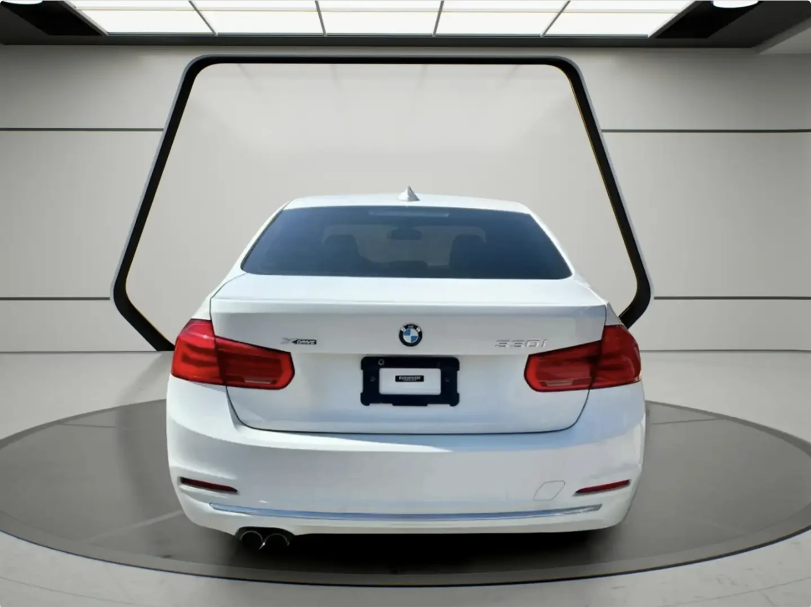 BMW 330 XDRIVE | ПОДГРЕВ | Цена до Бг, снимка 4 - Автомобили и джипове - 56656928