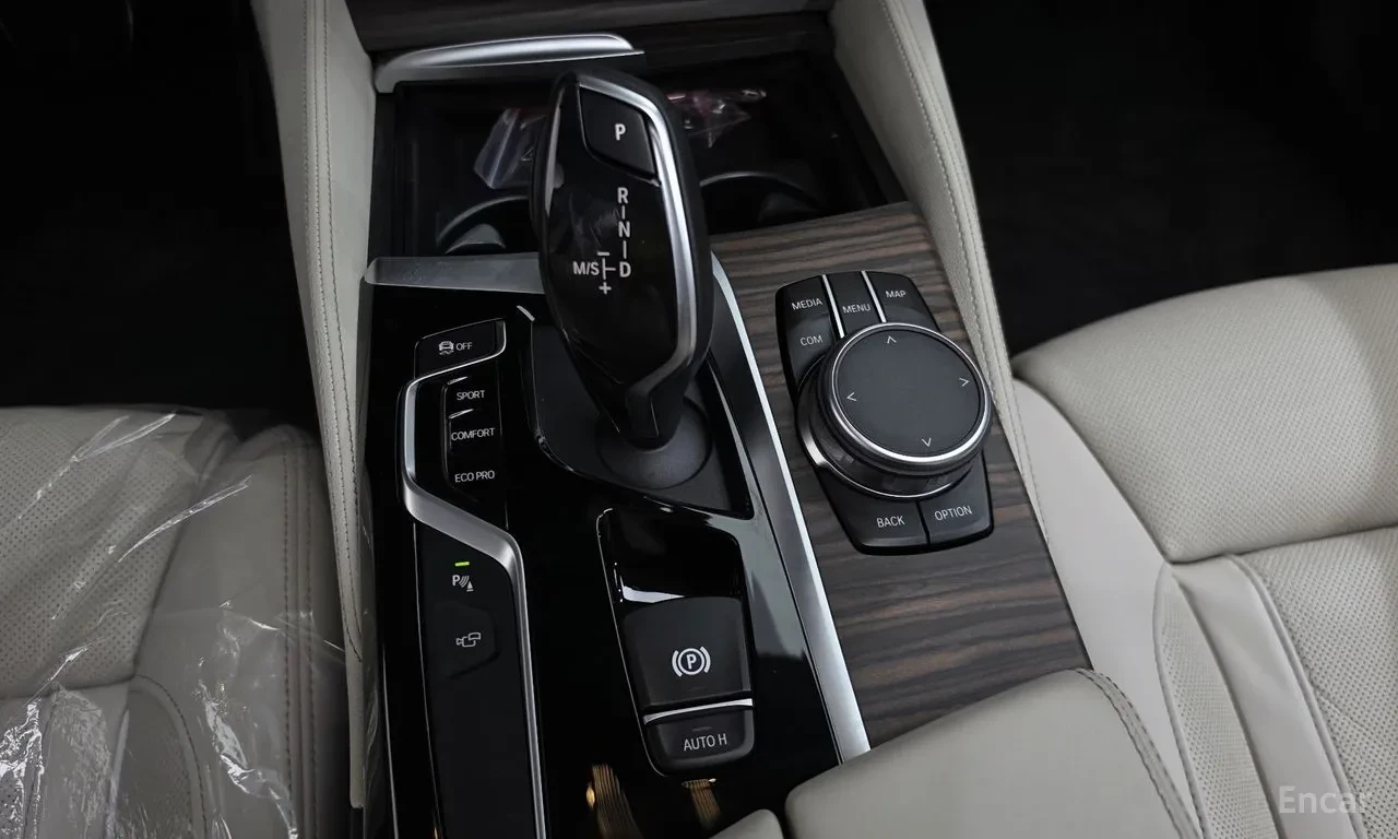 BMW 520 d xDrive M Sport+ * 360* Soft close* ����� | Mobile.bg � ����������� 13