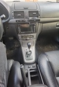 Toyota Avensis 2.4 Бензин, снимка 8