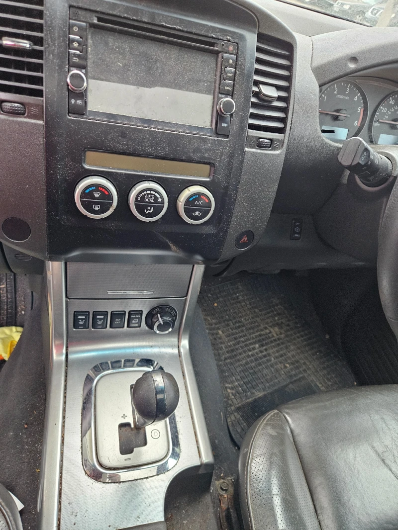 Nissan Navara 177к.с, снимка 7 - Автомобили и джипове - 48053468