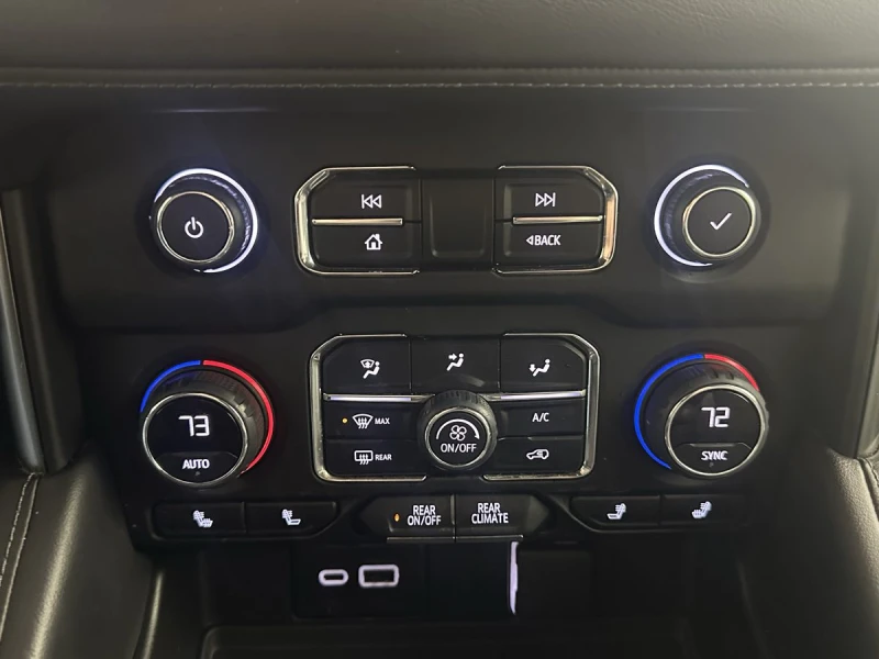 Chevrolet Suburban  LT 1LT, снимка 11 - Автомобили и джипове - 53126614