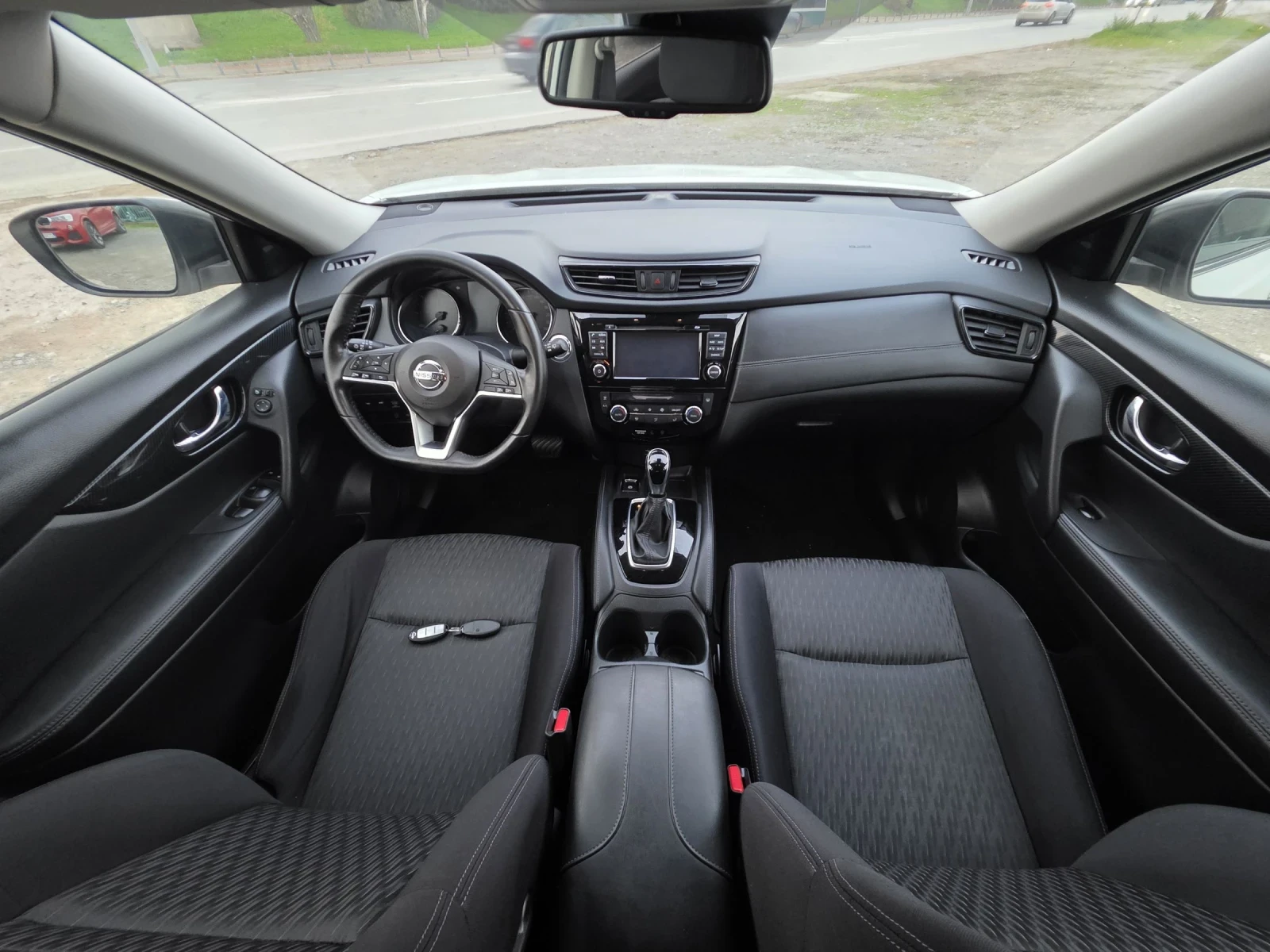 Nissan X-trail 1.6 D Automatic 7M | Mobile.bg   11