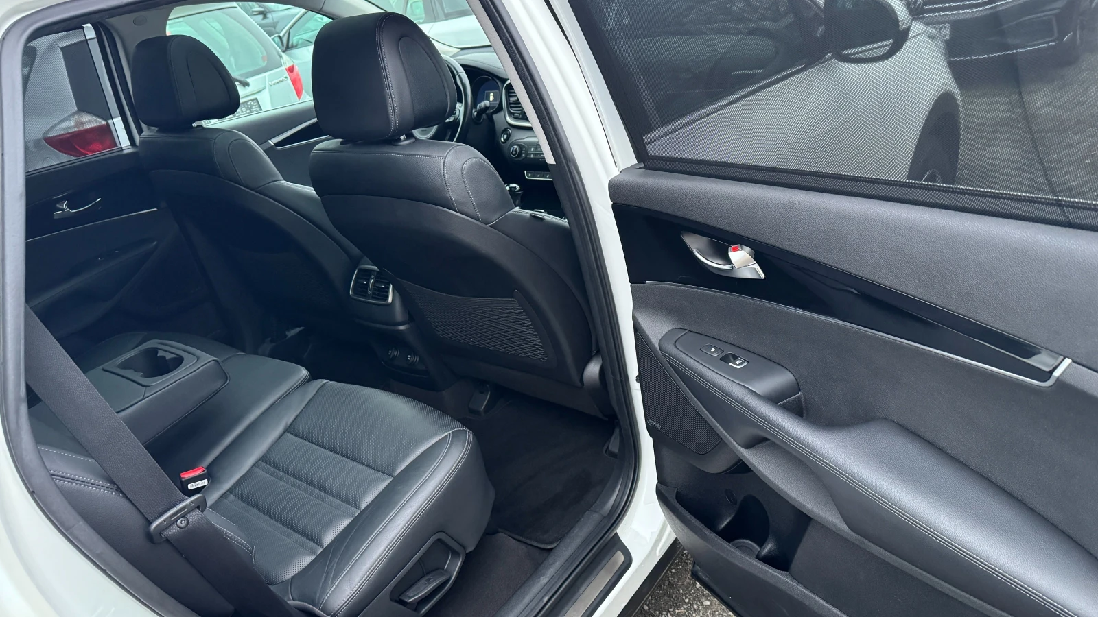 Kia Sorento 2.2d ���������!���������!������, PDC, LED, Navi | Mobile.bg � ����������� 13