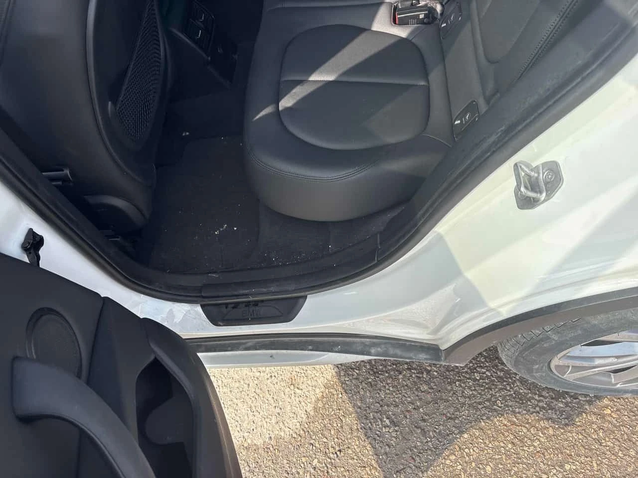 BMW X1 * xDrive28i * CARFAX * ПАНОРАМА* KEYLESS* ПОДГРЕВИ, снимка 15 - Автомобили и джипове - 53803913