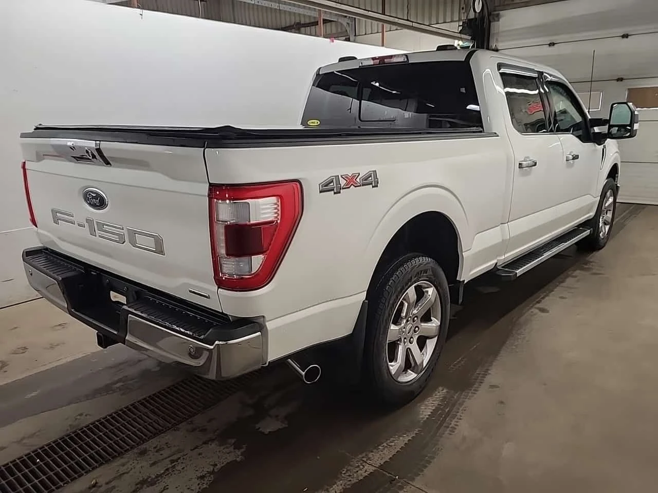 Ford F150 | LARIAT CREW CAB SHORT BED | 360 | DIS | ����� |  | Mobile.bg � ����������� 3