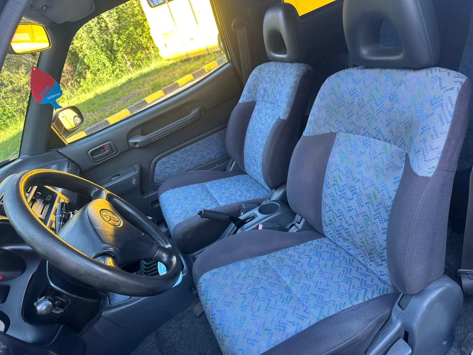 Toyota Rav4 2.0i* 4x4* ТОП* , снимка 8 - Автомобили и джипове - 54662271