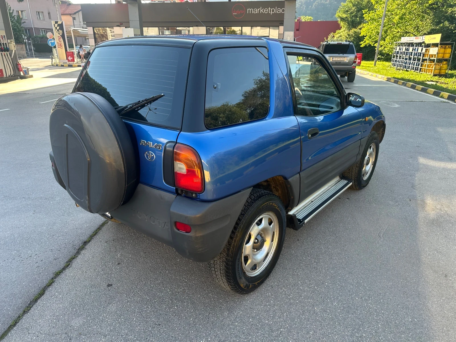 Toyota Rav4 2.0i* 4x4* ТОП* , снимка 11 - Автомобили и джипове - 54662271