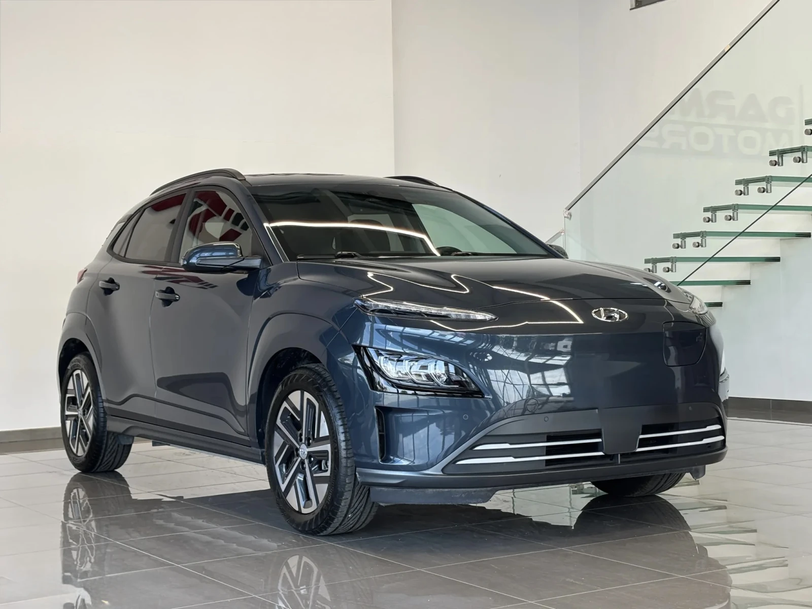 Hyundai Kona SELEKT!!39kwh!!!, снимка 2 - Автомобили и джипове - 55420246