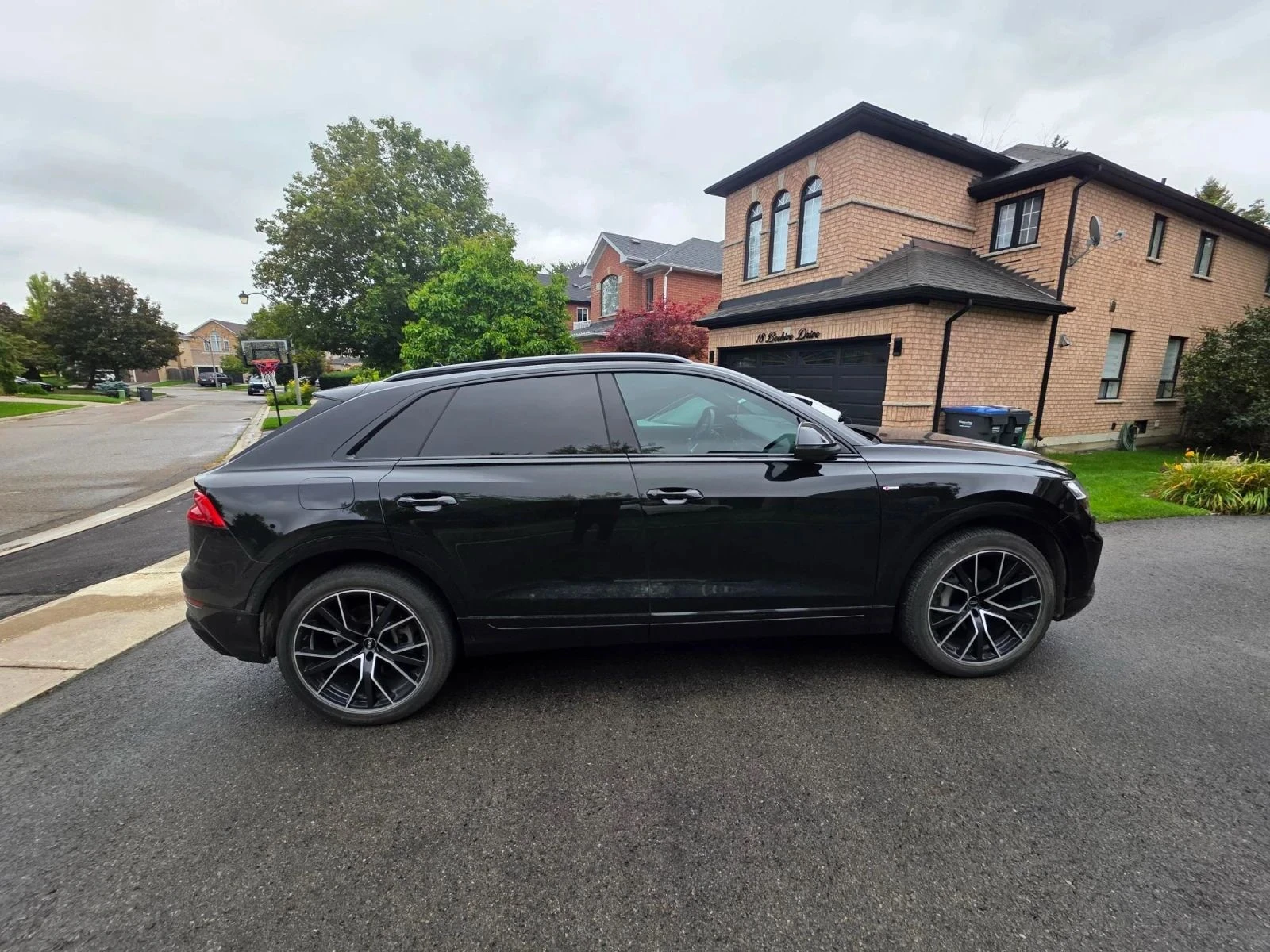 Audi Q8 Technik* 360* Pano* Bang* HUD* Soft Close Обдух* 2, снимка 4 - Автомобили и джипове - 55961990