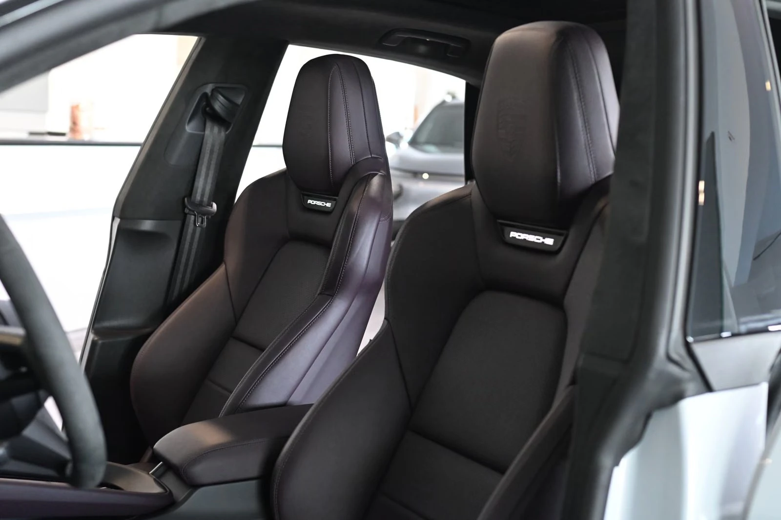 Porsche Macan TURBO / SPORT CHRONO / BURM / 360 / HUD / MATRIX / | Mobile.bg � ����������� 8