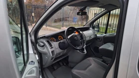 Opel Vivaro 2.0DTI 114кс 8места 6скорости Темпомат Климатик, снимка 12