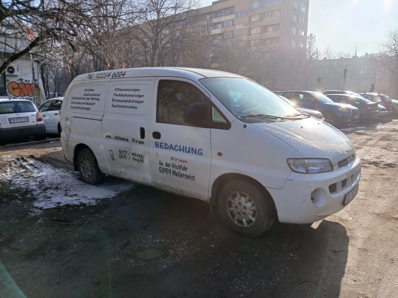 Hyundai H1, снимка 2 - Бусове и автобуси - 48519372