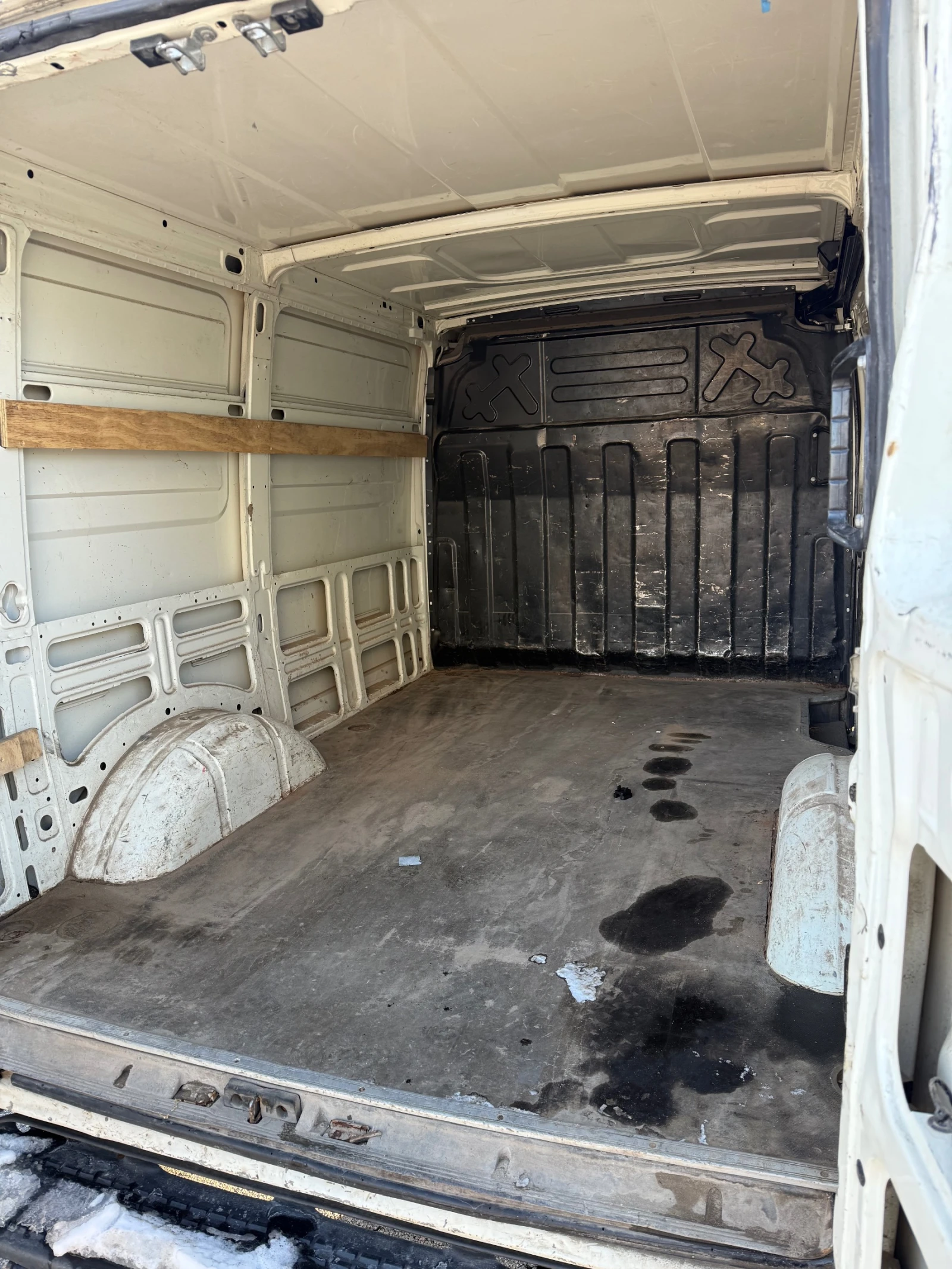 Iveco 35c17 | Mobile.bg � ����������� 9